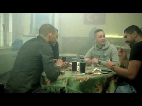 Yes-R feat Soesi-B, Darryl & Sjaak - Gangsterboys  ( Lees beschrijving )