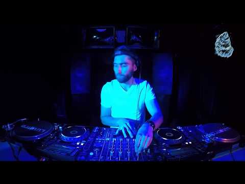 The Blue Oyster: Yanovsky  / 18.06 / 21 - 22