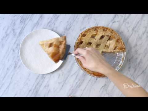 How to Cut Pie Without Making a Crumbly Mess