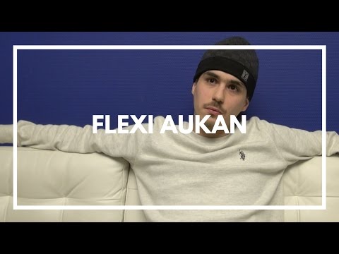 Flexi Aukan-intervju om Tredjestanden, "Bak Murene" & album. | YLTV