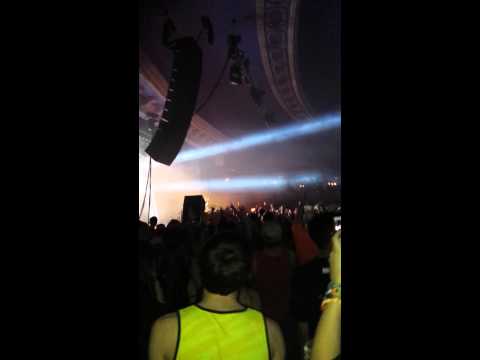 Hardwell concert in Milwaukee 4/11/14