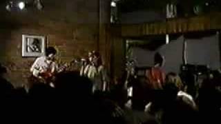 Bikini Kill - I Hate Danger - live Lincoln Nebraska 1994