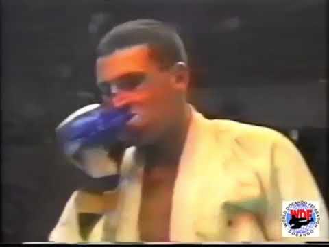 Aram Margaryan vs Evgeni Beniamin 72,5 kg, 8-Round intercontinental  7 November 1998, Yerevan