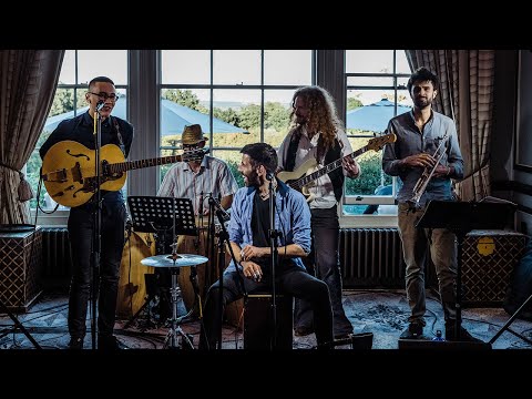 Rhythmic & Melodic Trio, Quartet & Quintet Wedding Band for Hire | Dig That Band - Showreel (Modern)