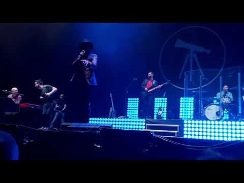 Concierto de Funambulista -  Y Yo con Efecto Pasillo/Wizink Center en Madrid el 8 de Febrero de 2020