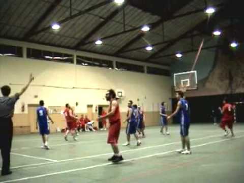 FreT shoote au buzzer !