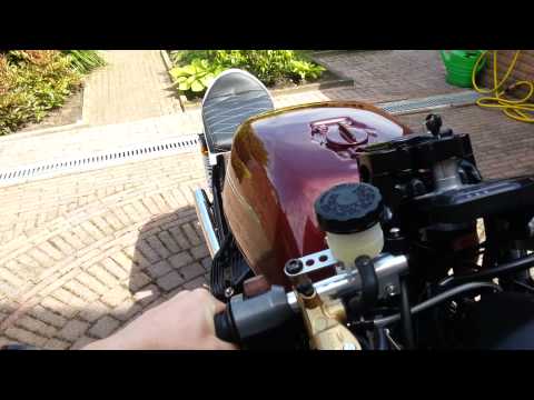 CX500 Cafe racer revving