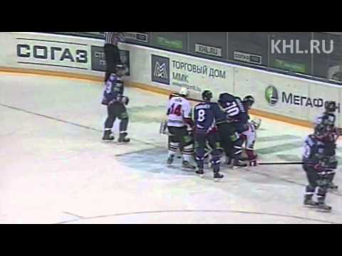 Traktor 4, Metallurg Magnitogorsk 1 (English Commentary)