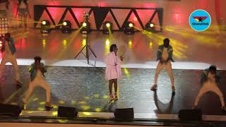 Ebony performs 'Kupe' at #D2R2017