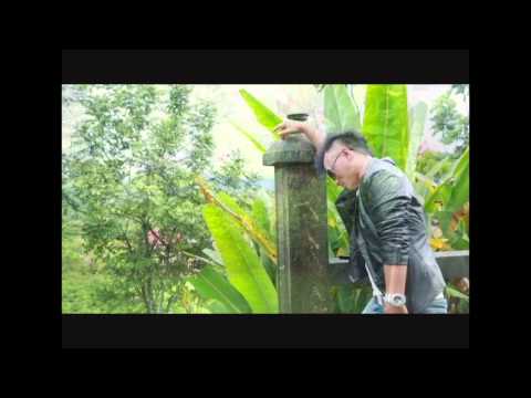 Vim Wb Nyob  Ib Leeg Sab Ntuj By CHENG LOR