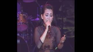 Neu Hai Dua Minh Music Video