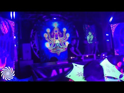 E-Mov vs DigiCult @ I Love Experience VI (Switzerland, February 2017)