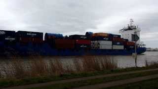 preview picture of video 'Shipspotting - Nord-Ostsee Kanal Brunsbüttel  11.02.2014 [Full HD]'