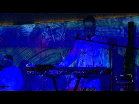 Wavos at the Otterhouse - Produced by www.oddboxvideo.com