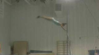 preview picture of video 'Breanna Hughes, Twin City Twisters, new bar sequence 7-14-2010'