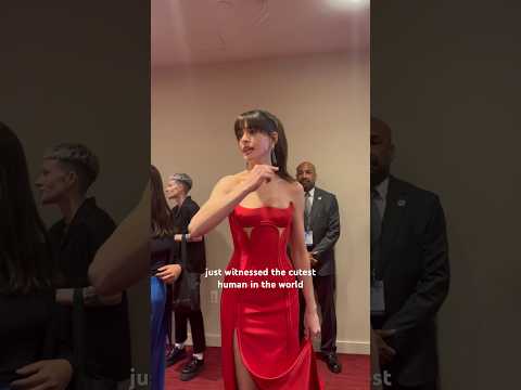 ANNE HATHAWAY IS THE CUTEST HUMAN!! 🥹 #annehathaway