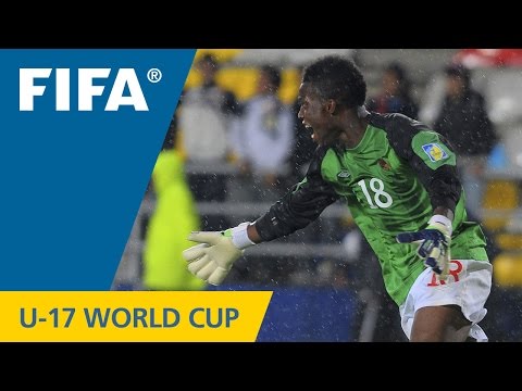 WOW! The best goalkeeper goal ever?