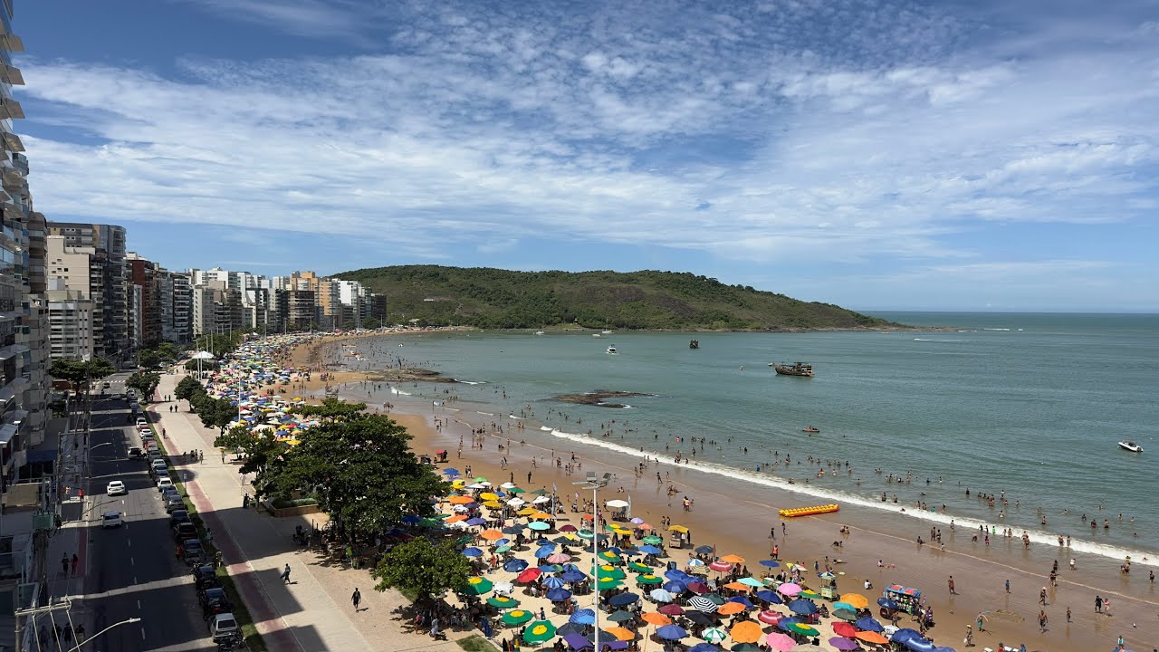 Frente para o mar mobiliado e com elevador