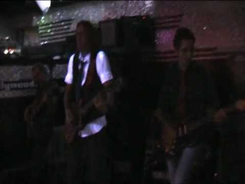 Giuseppe Binetti THE WRATH - OLTRE IL CONFINE Live Hollywood MI