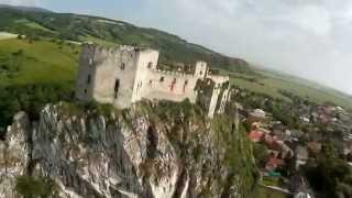 preview picture of video 'FPV slovakia - Beckov castle'