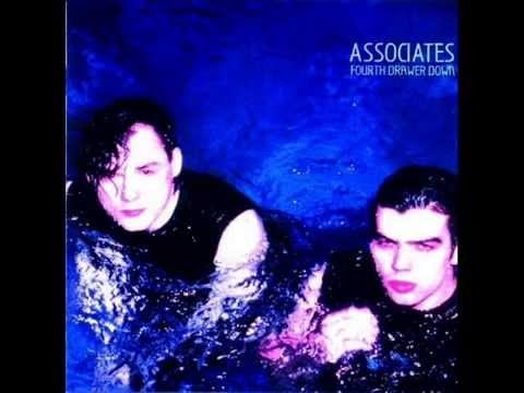 Associates - Tell Me Easter's On Friday 1981.wmv