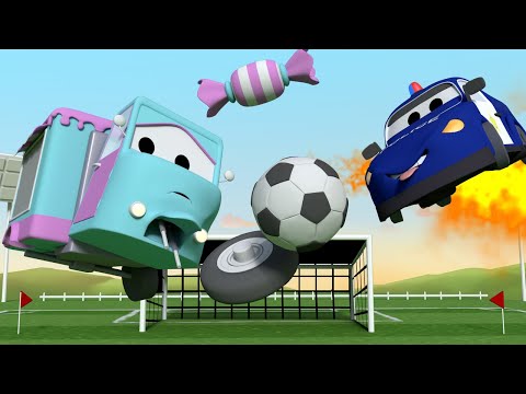 Tegljač za djecu -   Beba Carrie igra nogomet  - Auto Grad ! Crtići sa kamionima