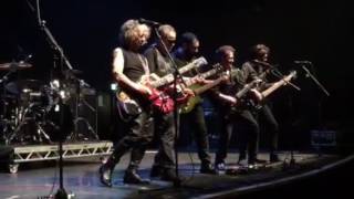 Blue Oyster Cult 5 Guitars Live at O2 Forum Kentish Town