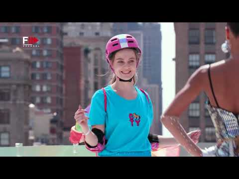 JACQUELINE CITY APPAREL Flying Solo Spring 2022 New York - Fashion Channel