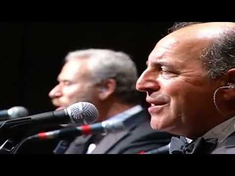 Los cuatro cuartos en el teatro municipal de Antofagasta, Chile.