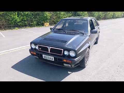 Lot 7  - 1990 Lancia Delta HF Integrale 16v