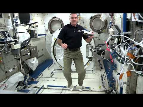 Station Astronauts Do Experiment for 'Cosmos'