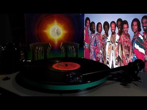 Boogie Wonderland - Earth, Wind and Fire (Vinyl LP)