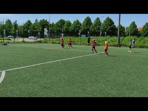 Tikka/Tiikerit Oranssi U9 vs EPS punainen