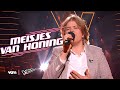 Celine - 'Meisjes van Honing' | Knockouts | The Voice van Vlaanderen | VTM