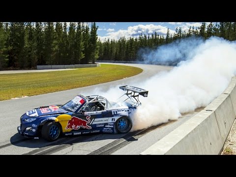 Mad Mike Whiddett and his Mazda MX-5 "RADBUL" Drift Highlands