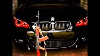 Escuadra Y Cuerno (En Vivo) Lyrics English Translation