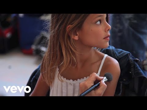 Avicii - Wake Me Up: Making The Music Video (VEVO LIFT, Behind the scenes WAKE ME UP)