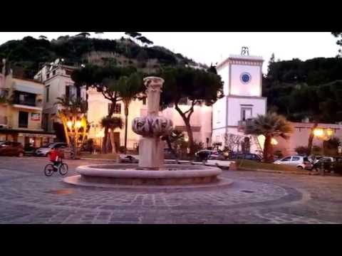 CARTOLINE DA ISCHIA: LACCO AMENO