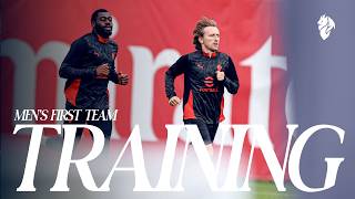 Hard work, Rossonero spirit 💪 | AC Milan Training