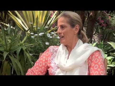 download lagu mp3 mp4 Hanne Howard Fund, download lagu Hanne Howard Fund gratis, unduh video klip Hanne Howard Fund