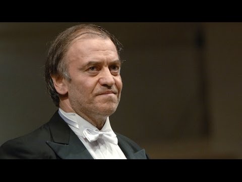 Валерий Гергиев. Концерт в Цхинвале 2008.08.21 (Gergiev - Concert in Tskhinval)