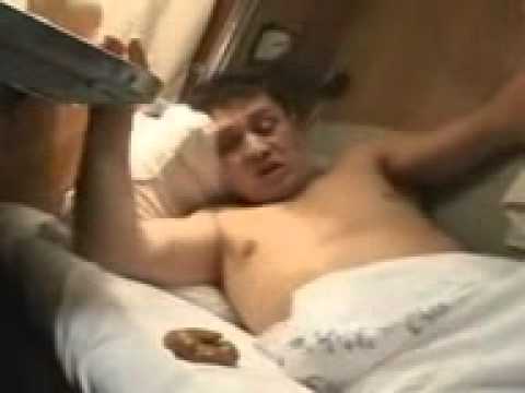 насрал в поезде. жесть.3gp