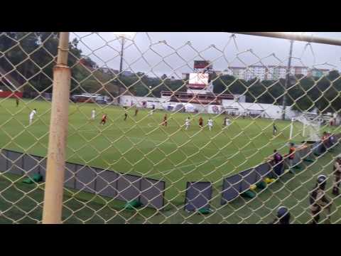 Golaço de Zé love no E C Vitória