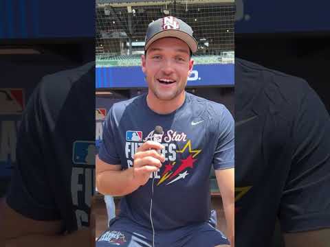 Get to know top prospect Trey Yesavage! #MLB #Toronto #BlueJays #MiniMic #RapidFire #MiLB