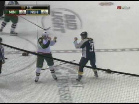 Derek Boogaard vs Wade Belak