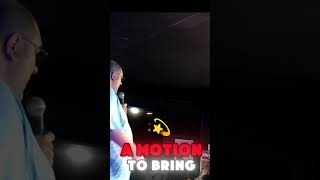 takes unexpected turns 😅This one went from hair… to no hair real fast.#StandUpComedy #CrowdWork