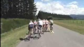 preview picture of video 'Benchmark Homes Cycling Tour '09 - Round 2'