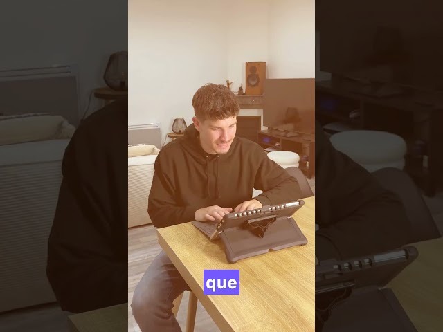 Vídeo relacionado con Generisch Sudadera con capucha para hombre en llamativo aspecto patchwork, sudadera con símbolo de cruz y detalles de camuflaje | Jersey resistente para un estilo seguro, Style_l01 azul, M