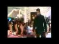 Aksar Is Duniya Mein Hindi Song - Watch Dhadkan ...