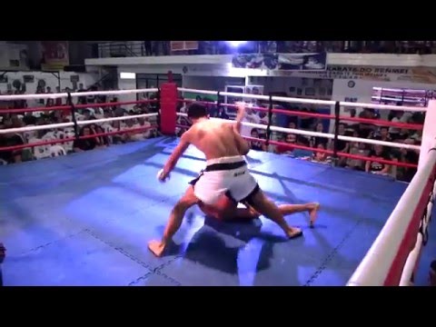 Jonathan Ring   vs   Jorlan  Formentera